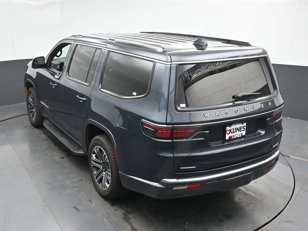 Used 2022 Jeep Wagoneer Series III image 46