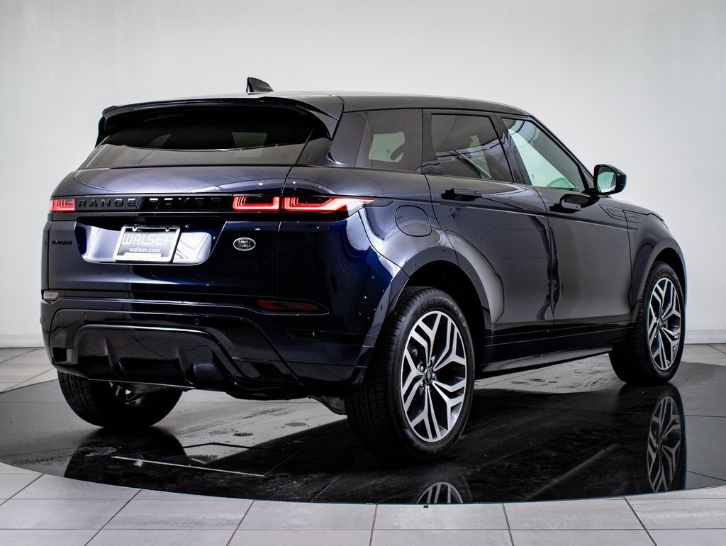 Used 2023 Land Rover Range Rover Evoque R-Dynamic SE image 6
