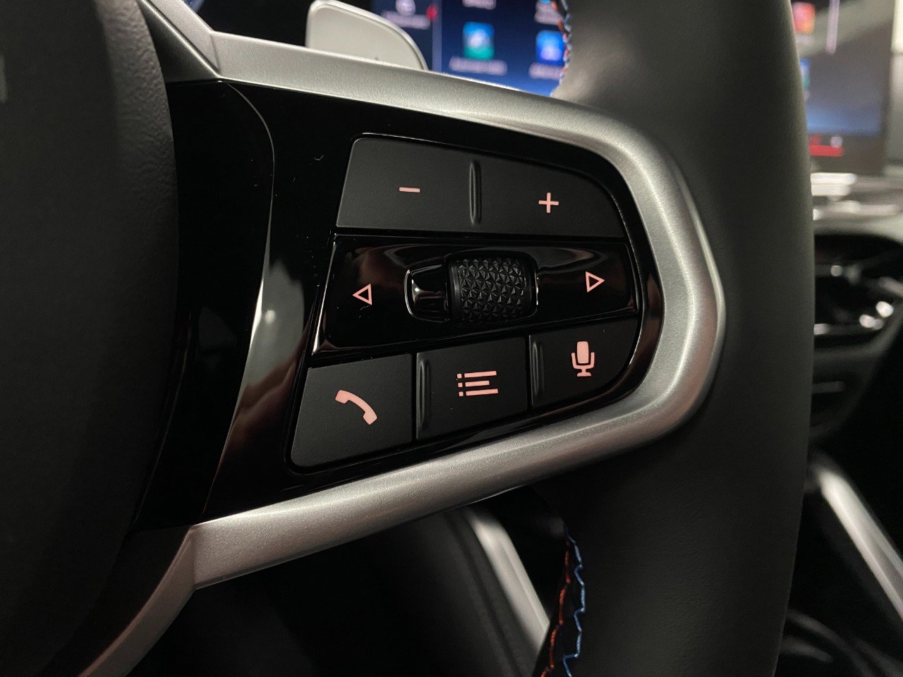 New 2026 BMW 440i xDrive Convertible w/ M Carbon Exterior Package image 17