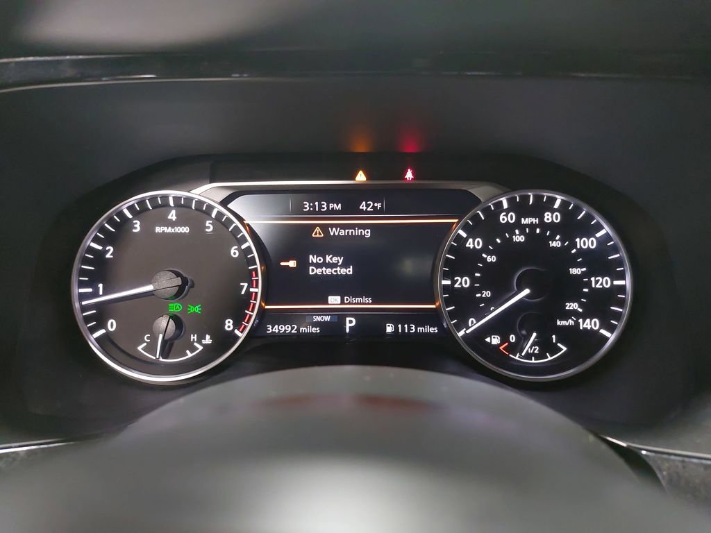 Used 2025 Nissan Pathfinder SV image 21