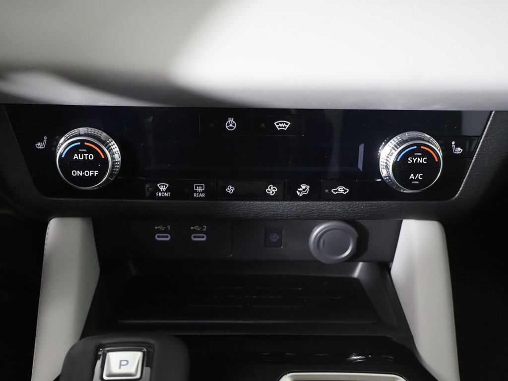 New 2026 Mitsubishi Outlander SE AWD/4WD image 50