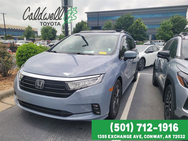 Used 2023 Honda Odyssey Elite image 3