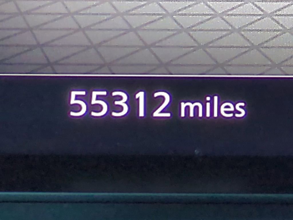 Certified 2022 Nissan Pathfinder Platinum w/ Cargo Package image 30