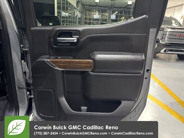 Used 2019 Chevrolet Silverado 1500 High Country w/ Technology Package image 28