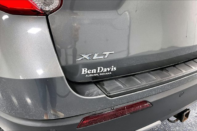 Used 2021 Ford Explorer XLT w/ Equipment Group 202A AWD/4WD image 23