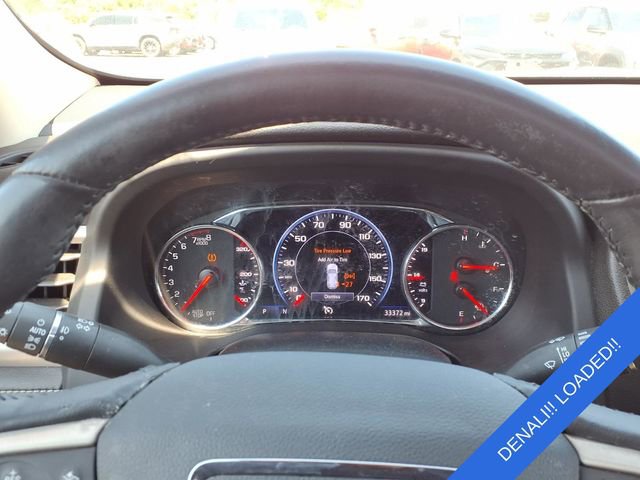 Used 2021 GMC Acadia Denali w/ Denali Technology Package FWD image 16