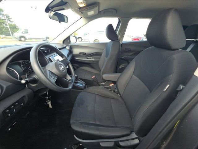 Used 2024 Nissan Kicks S image 6