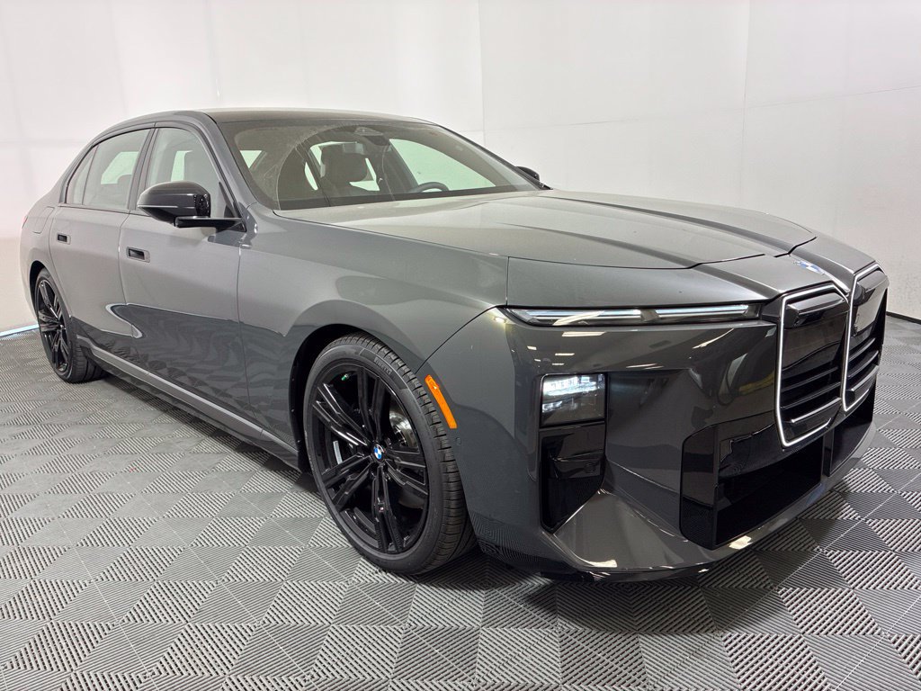New 2027 BMW 740i xDrive w/ M Sport Professional Package AWD/4WD image 4