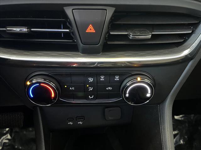 Used 2025 Buick Encore GX Preferred FWD image 15