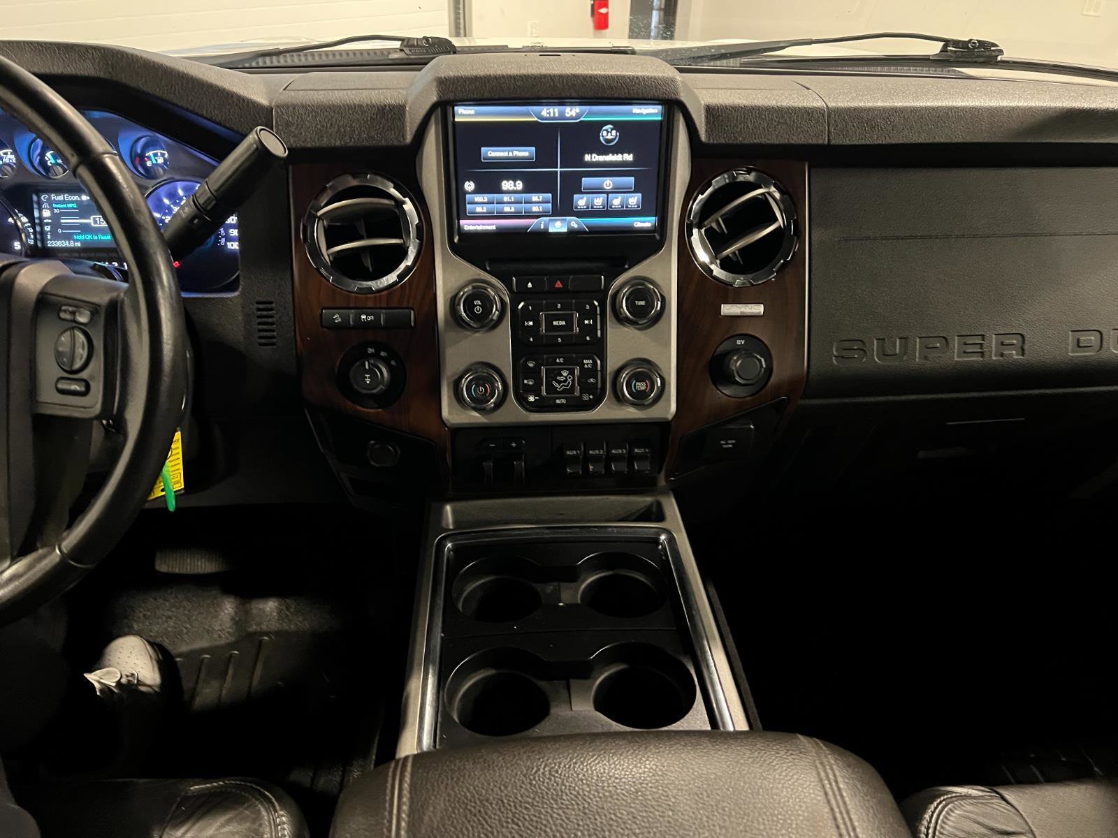Used 2014 Ford F350 Lariat w/ Lariat Ultimate Package image 16