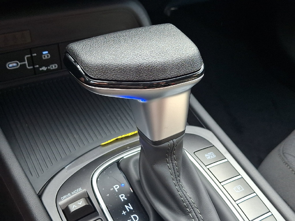 New 2027 Hyundai Kona SE AWD/4WD image 13