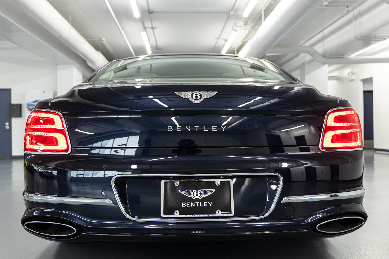 Certified 2026 Bentley Flying Spur V8 AWD/4WD image 22