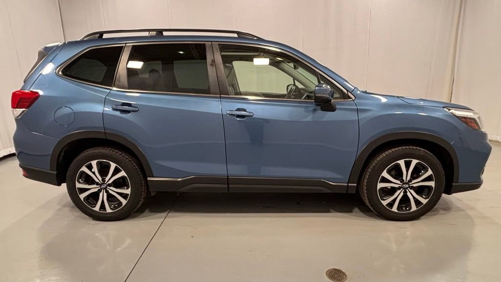 Used 2020 Subaru Forester Limited w/ Popular Package #3 image 5