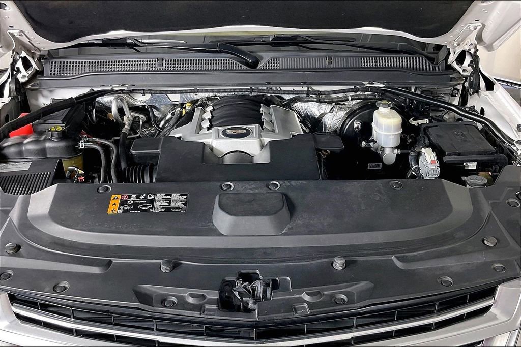 Used 2017 Cadillac Escalade Platinum image 13