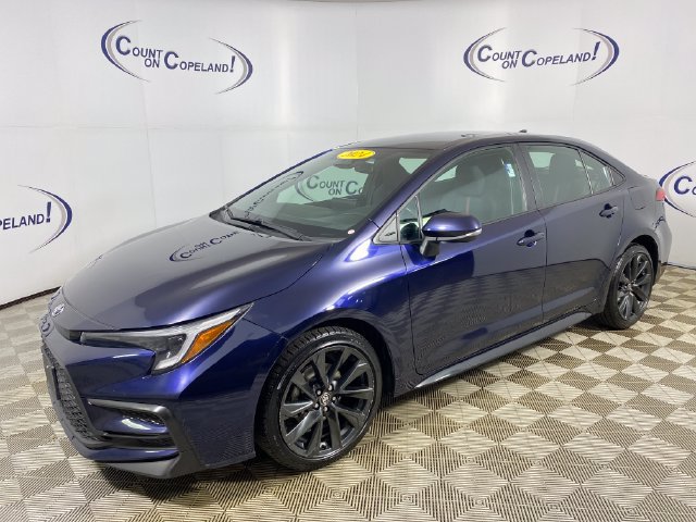 Used 2024 Toyota Corolla SE FWD image 3