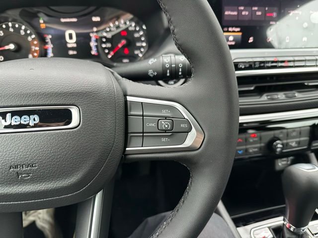 New 2026 Jeep Compass Latitude AWD/4WD image 26