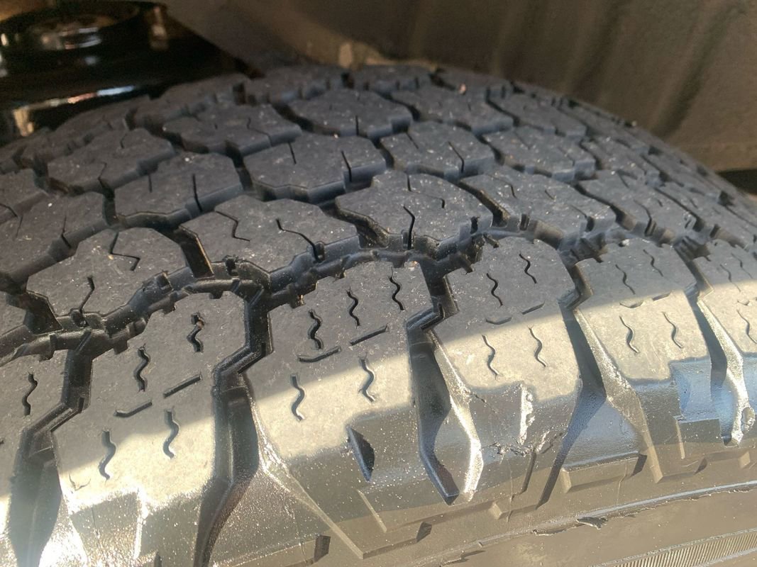 Used 2016 Ford Expedition XL image 24