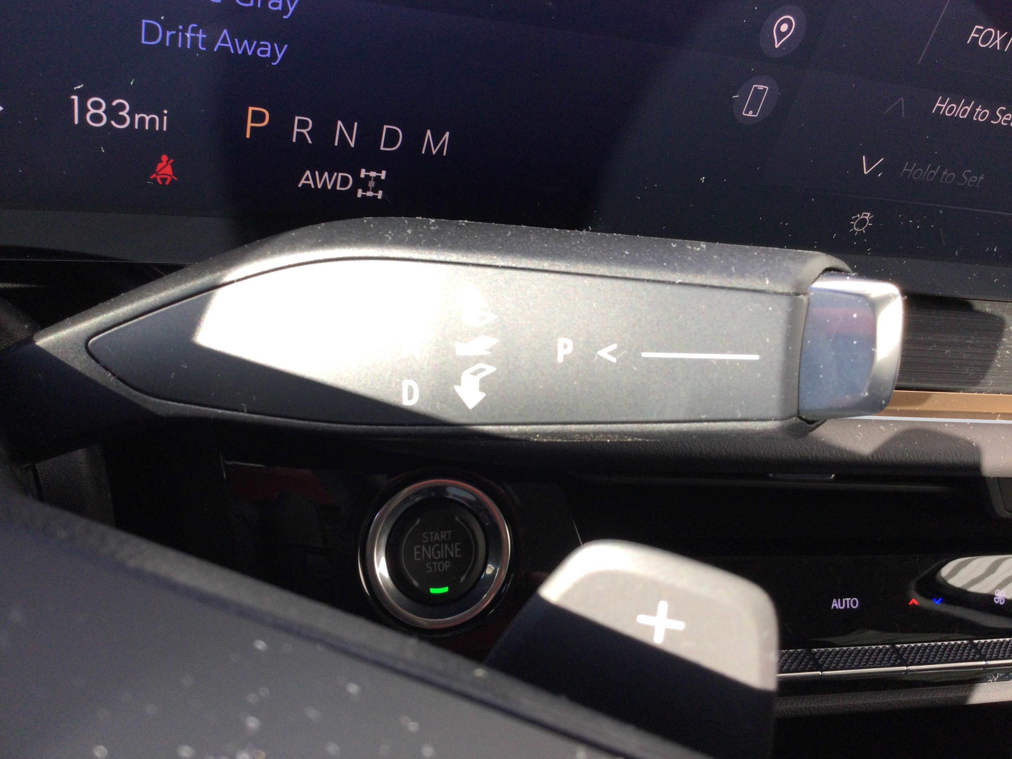 New 2026 Buick Envision Avenir image 17