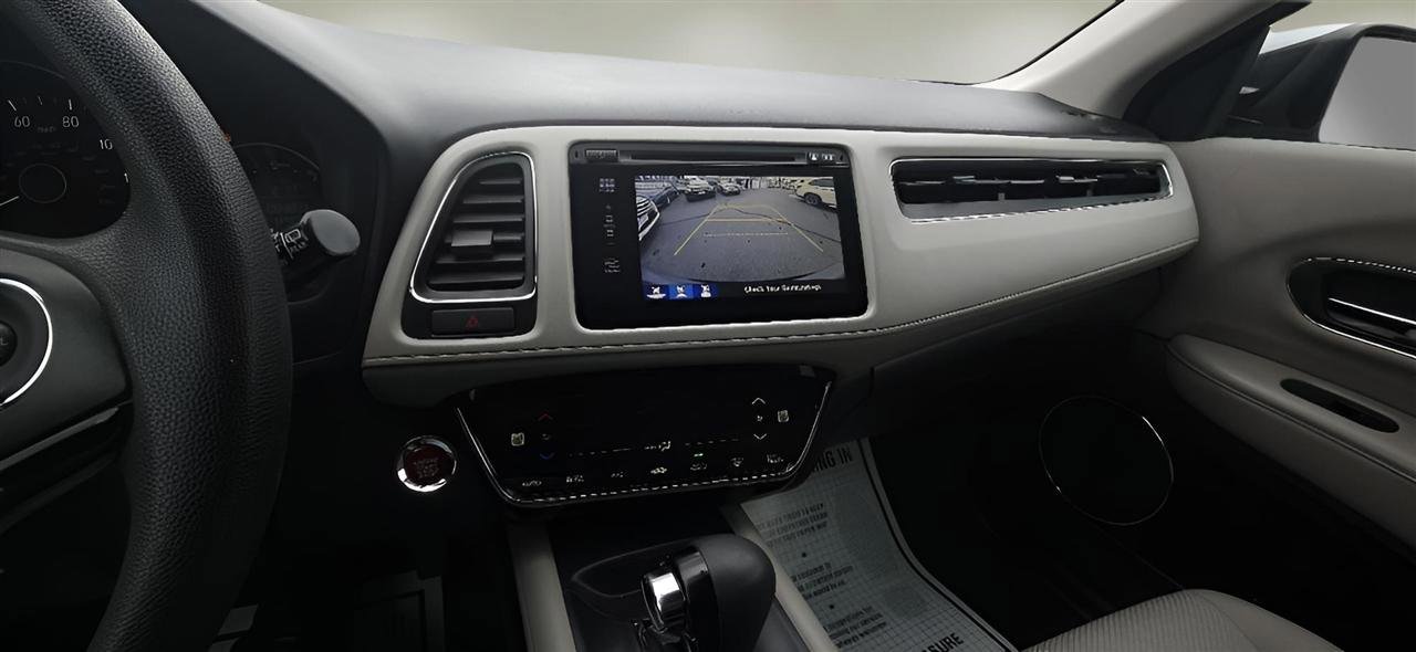 Used 2018 Honda HR-V EX image 15