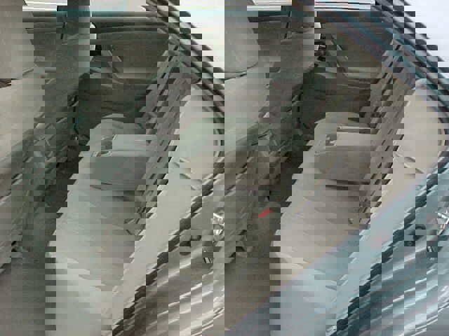 Used 2009 Toyota Camry LE image 13