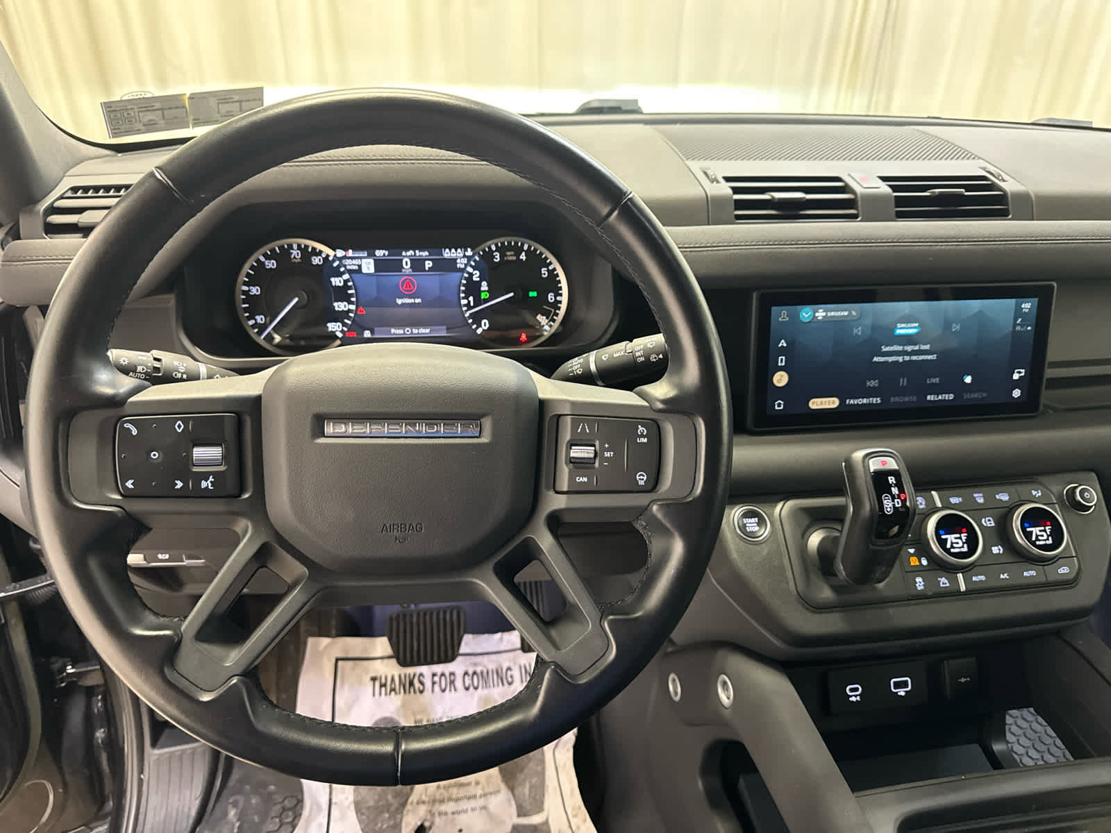 Used 2023 Land Rover Defender 110 X-Dynamic SE image 3