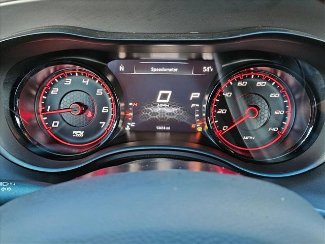 Used 2023 Dodge Charger SXT w/ Blacktop Package image 11