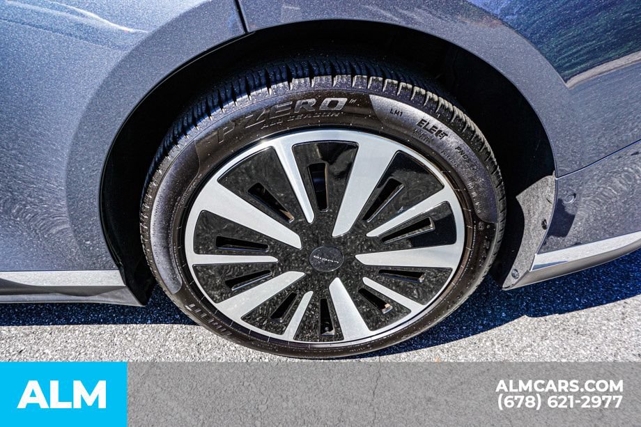 Used 2024 Lucid Air Pure RWD image 16