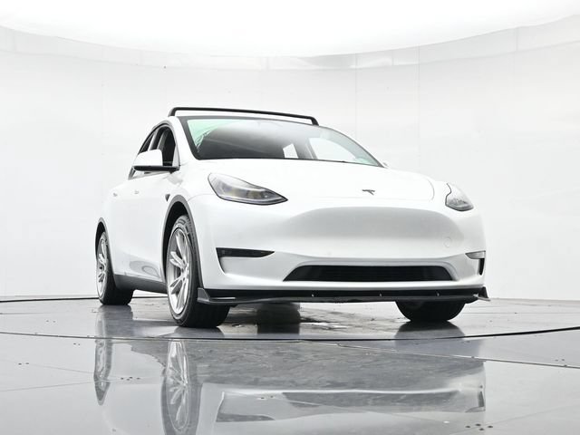 Used 2022 Tesla Model Y Long Range AWD/4WD image 34