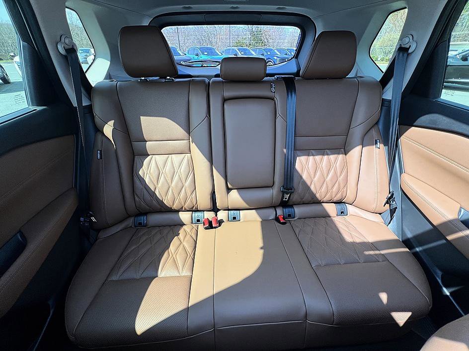 New 2026 Nissan Rogue Platinum image 27