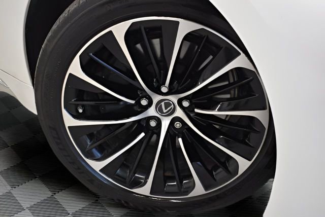 Used 2021 Lexus LS 500 AWD w/ Luxury Package image 31
