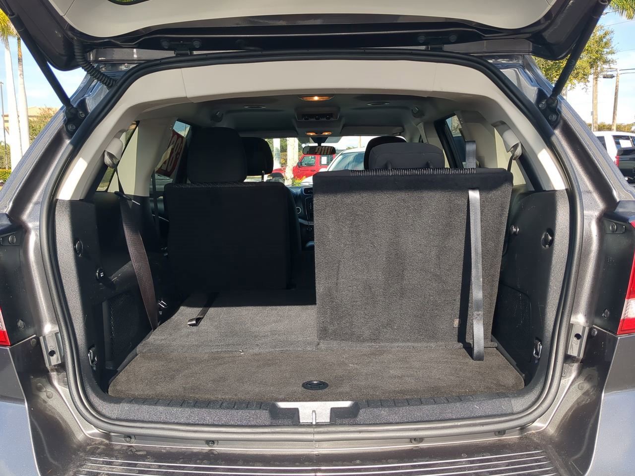 Used 2015 Dodge Journey SXT w/ Flexible Seating Group image 13