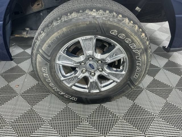Used 2017 Ford F150 XLT w/ Equipment Group 302A Luxury AWD/4WD image 17