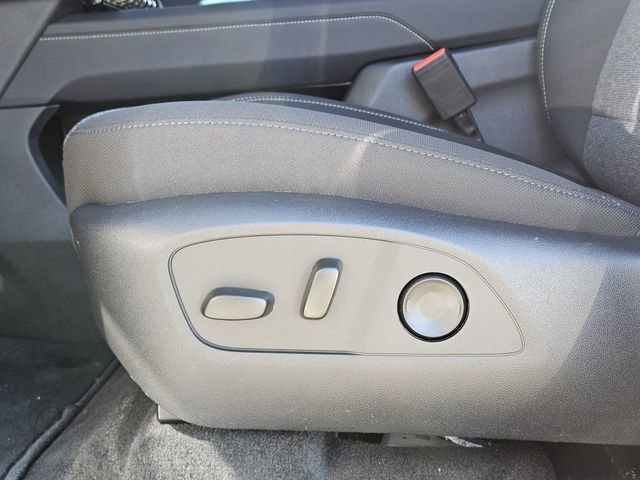 New 2026 GMC Acadia Elevation FWD image 17