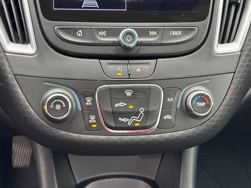 Used 2024 Chevrolet Malibu LS image 23