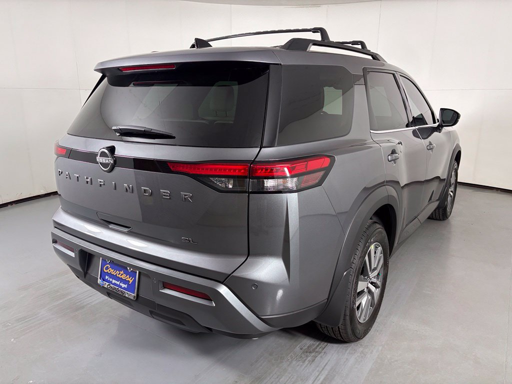 New 2026 Nissan Pathfinder SL FWD image 8