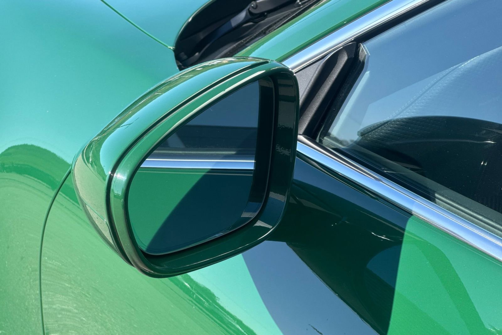 Certified 2022 Porsche 911 GT3 image 40