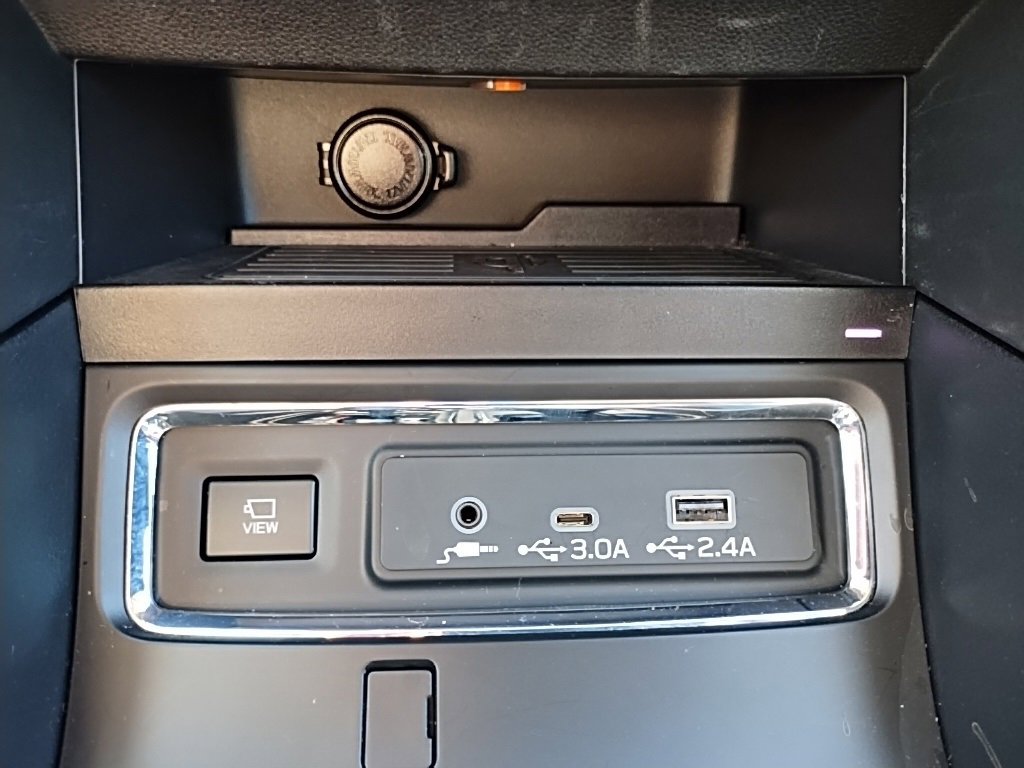 Used 2025 Subaru Ascent Bronze Edition image 36