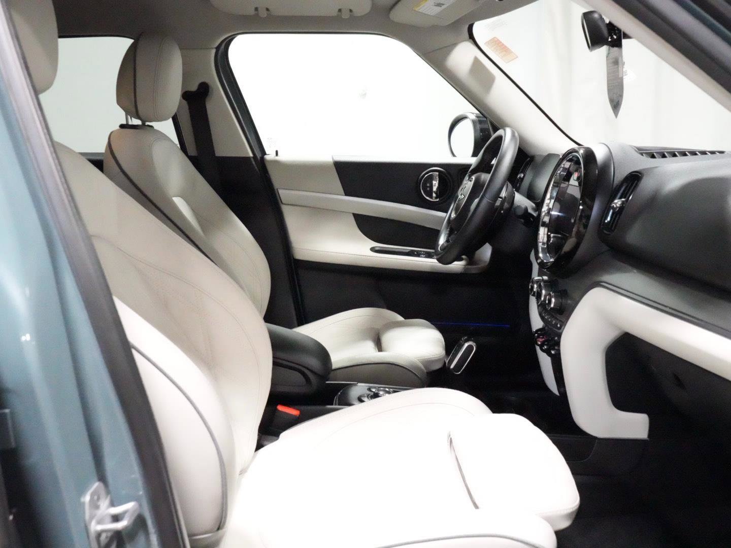 Certified 2023 MINI Cooper Countryman S w/ Signature Upholstery Package image 7