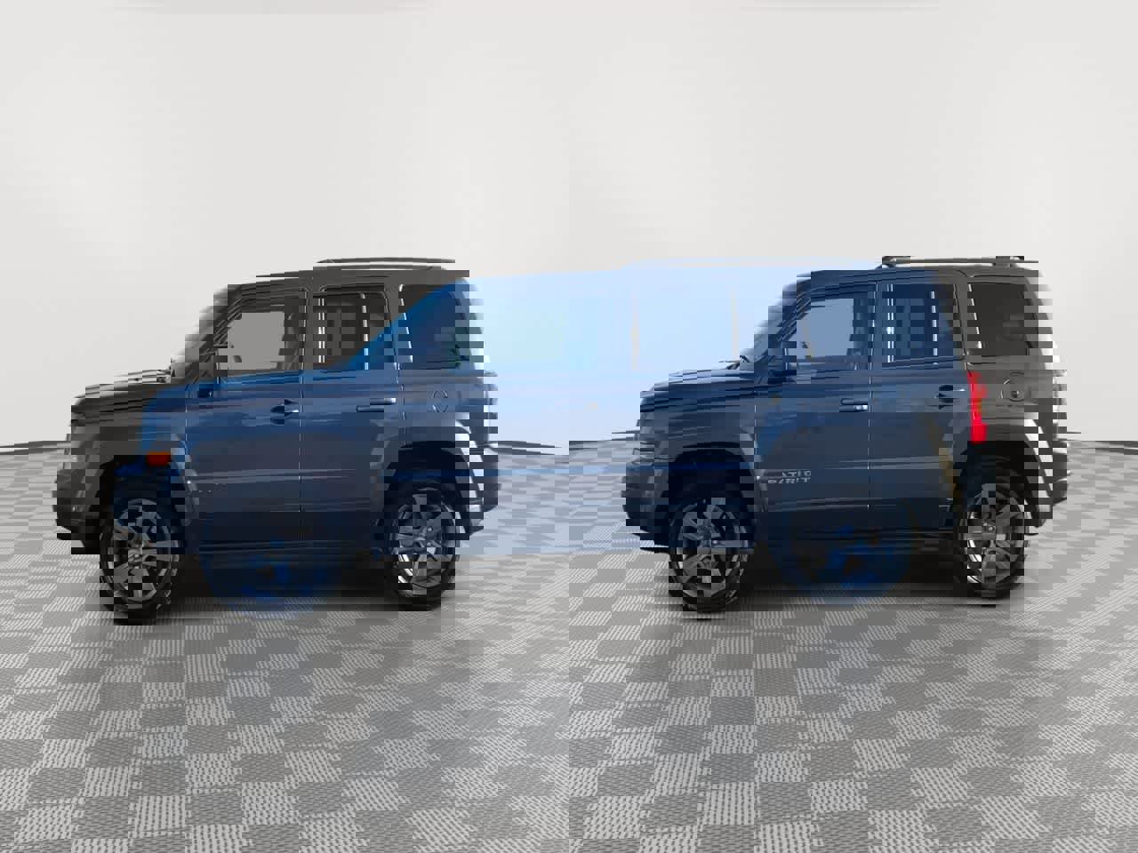 Used 2015 Jeep Patriot High Altitude image 5