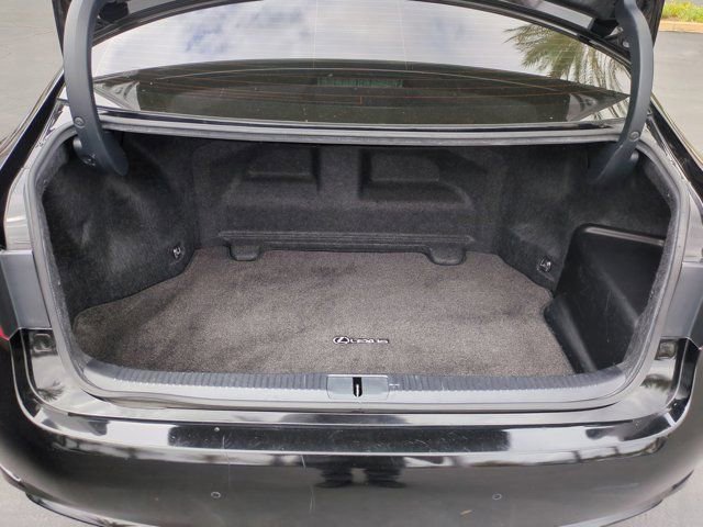 Used 2016 Lexus ES 300h w/ Navigation System Package FWD image 28