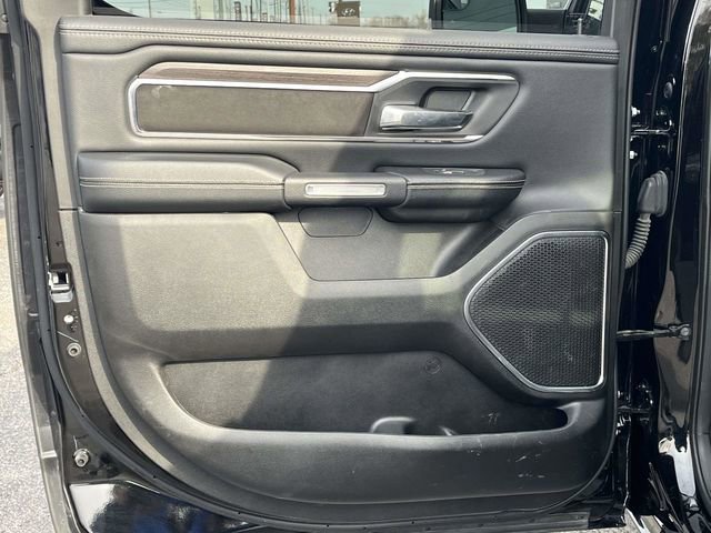 Used 2025 RAM 1500 Laramie image 16