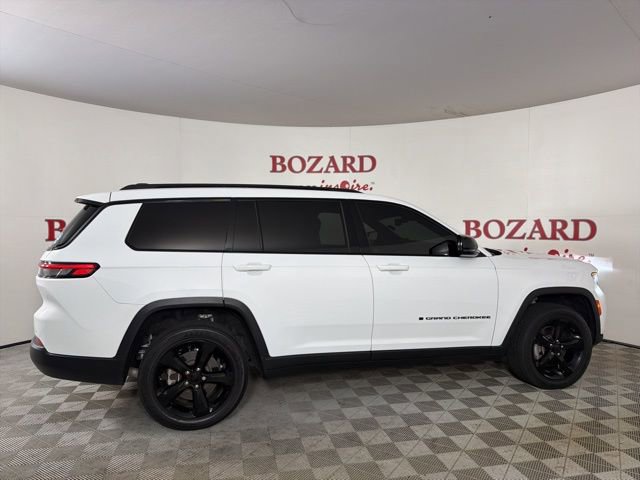 Used 2023 Jeep Grand Cherokee L Laredo AWD/4WD image 9