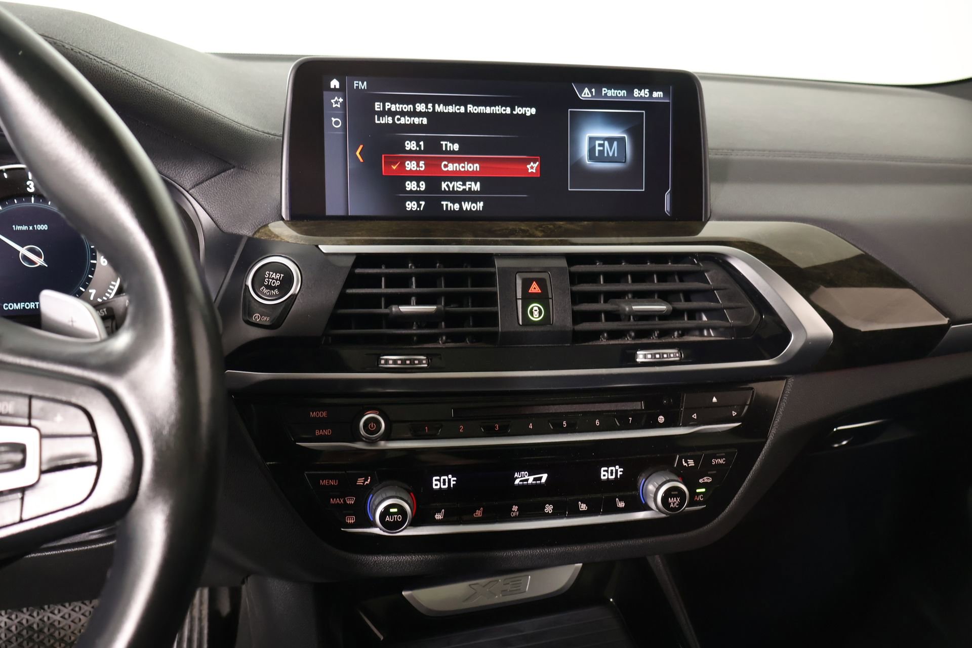 Used 2019 BMW X3 xDrive30i w/ Premium Package AWD/4WD image 5