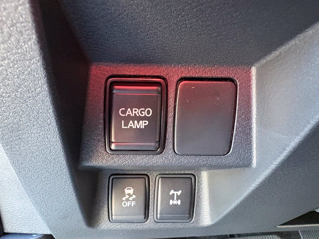 New 2027 Nissan Frontier PRO-4X AWD/4WD image 31