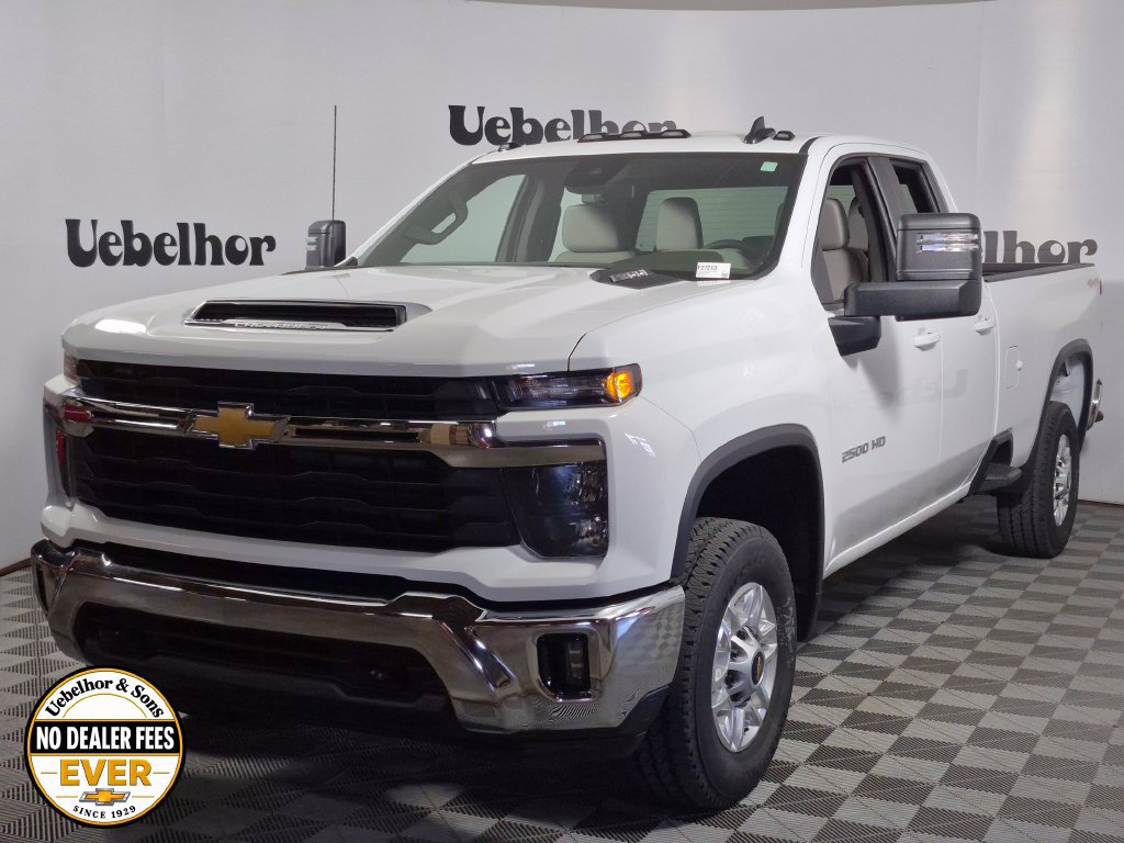 New 2026 Chevrolet Silverado 2500 LT w/ Convenience Package AWD/4WD image 3