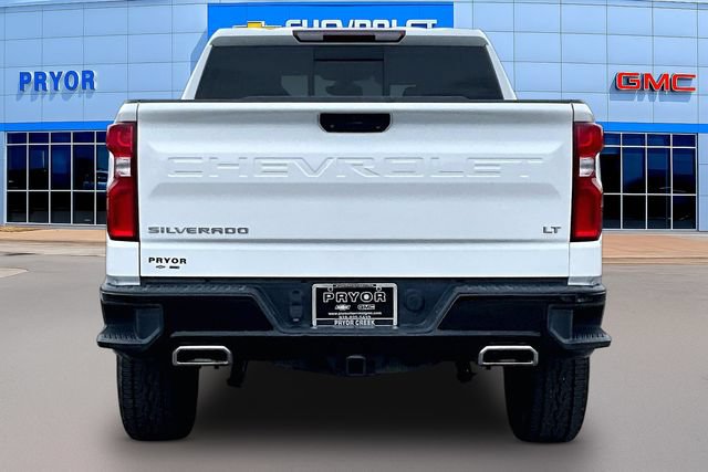 Used 2022 Chevrolet Silverado 1500 LT Trail Boss w/ Convenience Package II AWD/4WD image 6