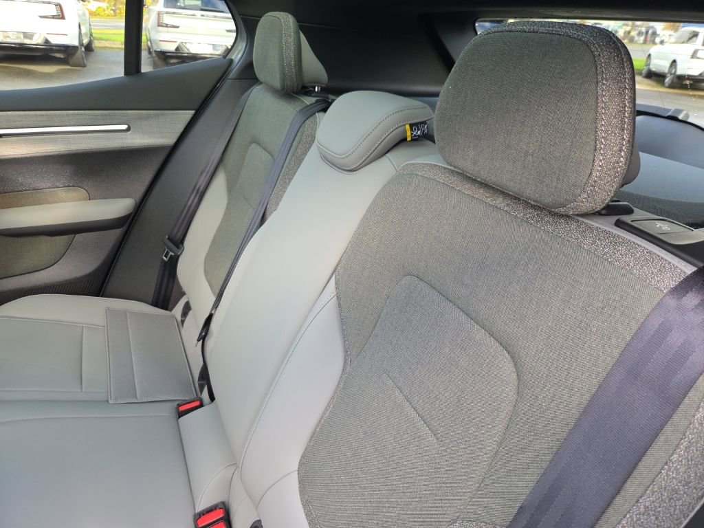 New 2026 Volvo EX30 Plus w/ Protection Package Premier AWD/4WD image 6