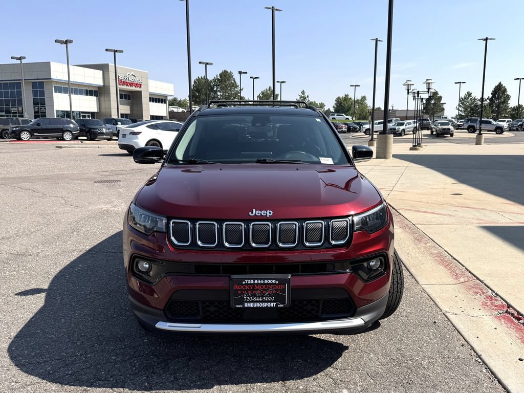 Used 2022 Jeep Compass Limited AWD/4WD image 3