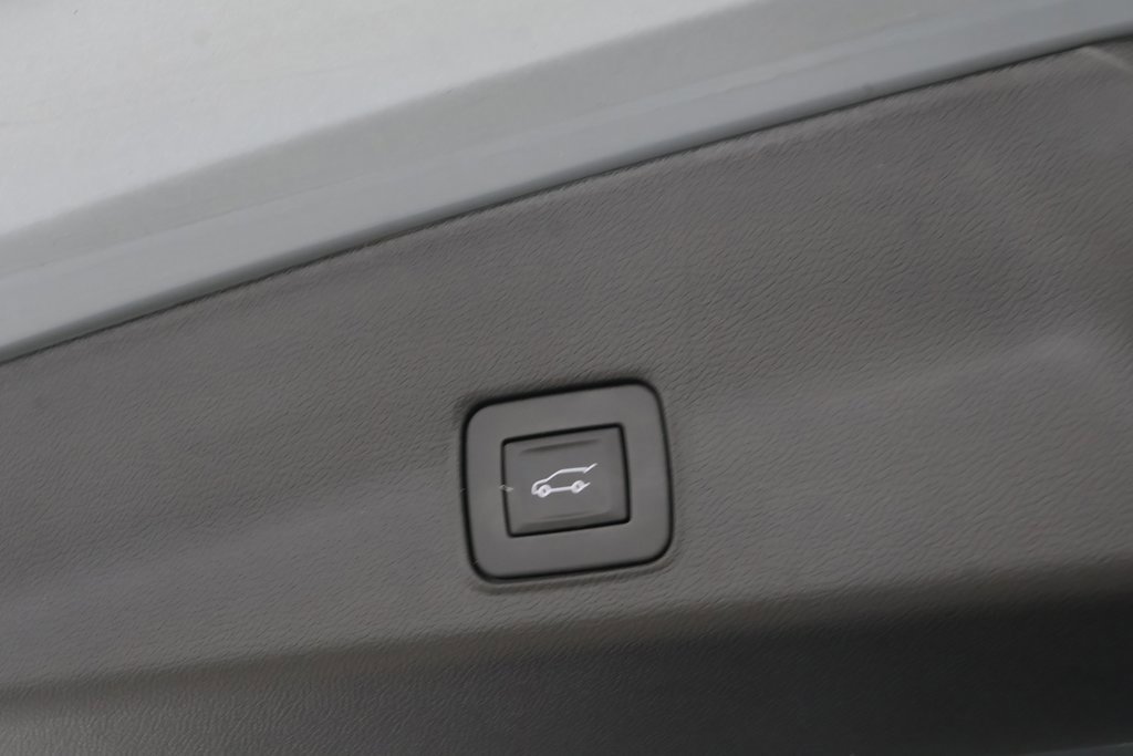 Used 2023 Chevrolet TrailBlazer ACTIV w/ Sun and Liftgate Package image 29