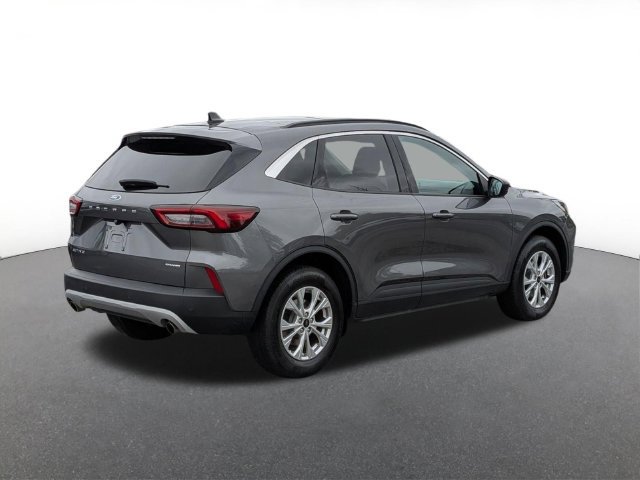 Certified 2023 Ford Escape Active w/ Tech Pack #1 AWD/4WD image 3